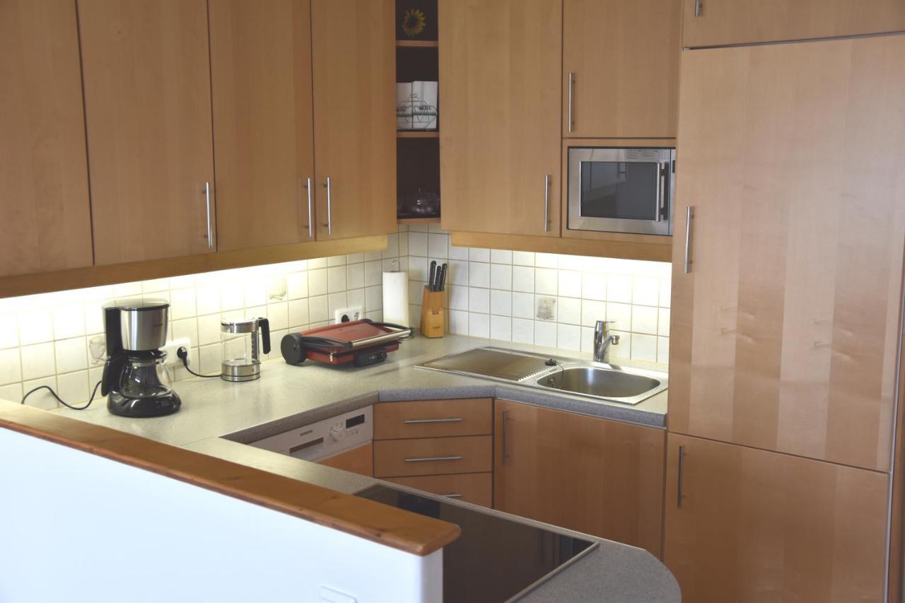 Biohof Weissensteiner Apartment Ullrichs ภายนอก รูปภาพ